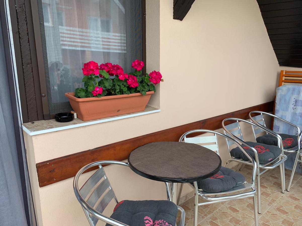 Nagcsalados Rozsa Apartman Balatonlelle Ngoại thất bức ảnh