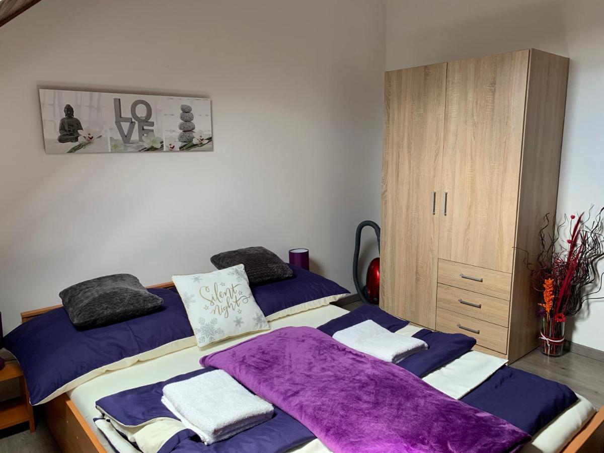 Nagcsalados Rozsa Apartman Balatonlelle Ngoại thất bức ảnh