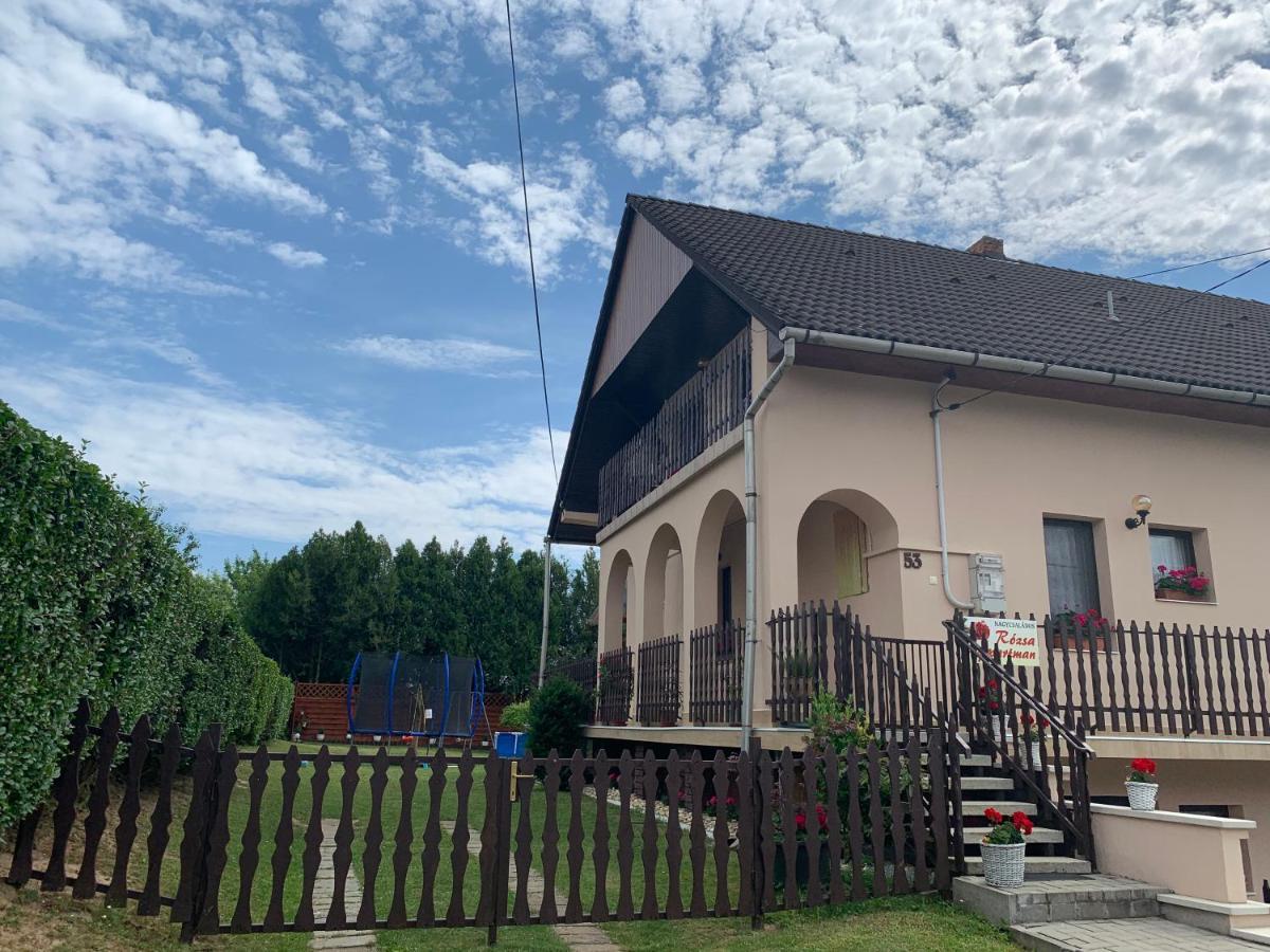 Nagcsalados Rozsa Apartman Balatonlelle Ngoại thất bức ảnh