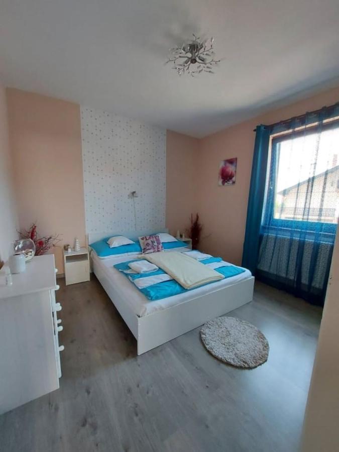 Nagcsalados Rozsa Apartman Balatonlelle Ngoại thất bức ảnh
