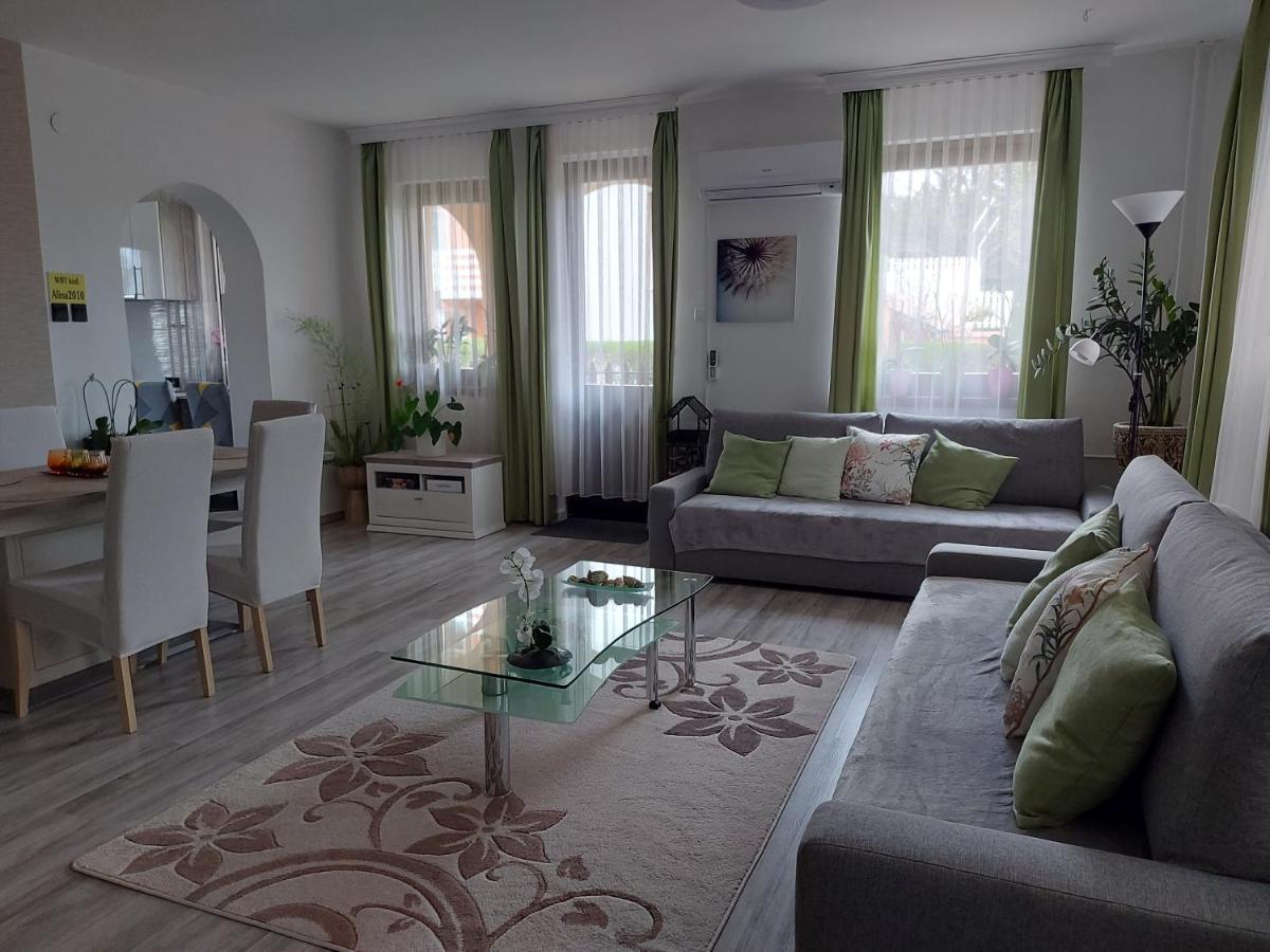 Nagcsalados Rozsa Apartman Balatonlelle Ngoại thất bức ảnh