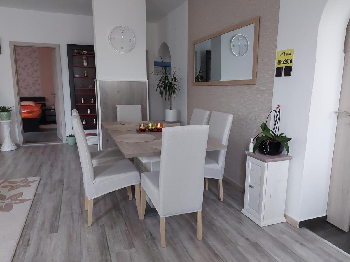 Nagcsalados Rozsa Apartman Balatonlelle Ngoại thất bức ảnh
