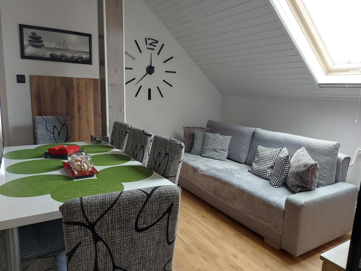 Nagcsalados Rozsa Apartman Balatonlelle Ngoại thất bức ảnh