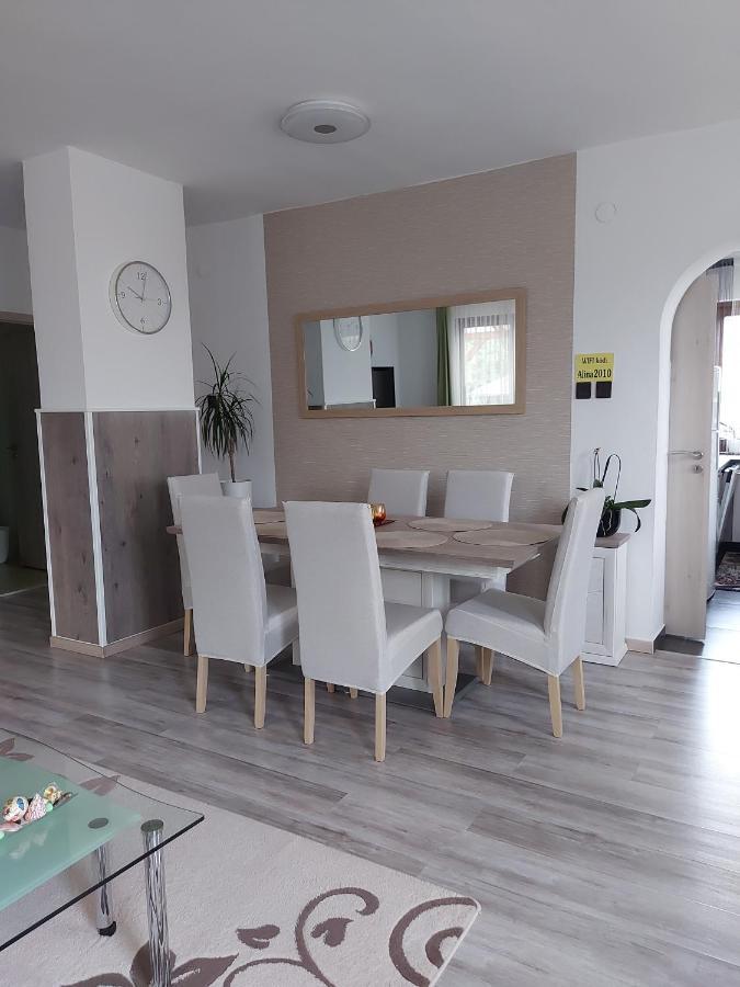 Nagcsalados Rozsa Apartman Balatonlelle Ngoại thất bức ảnh