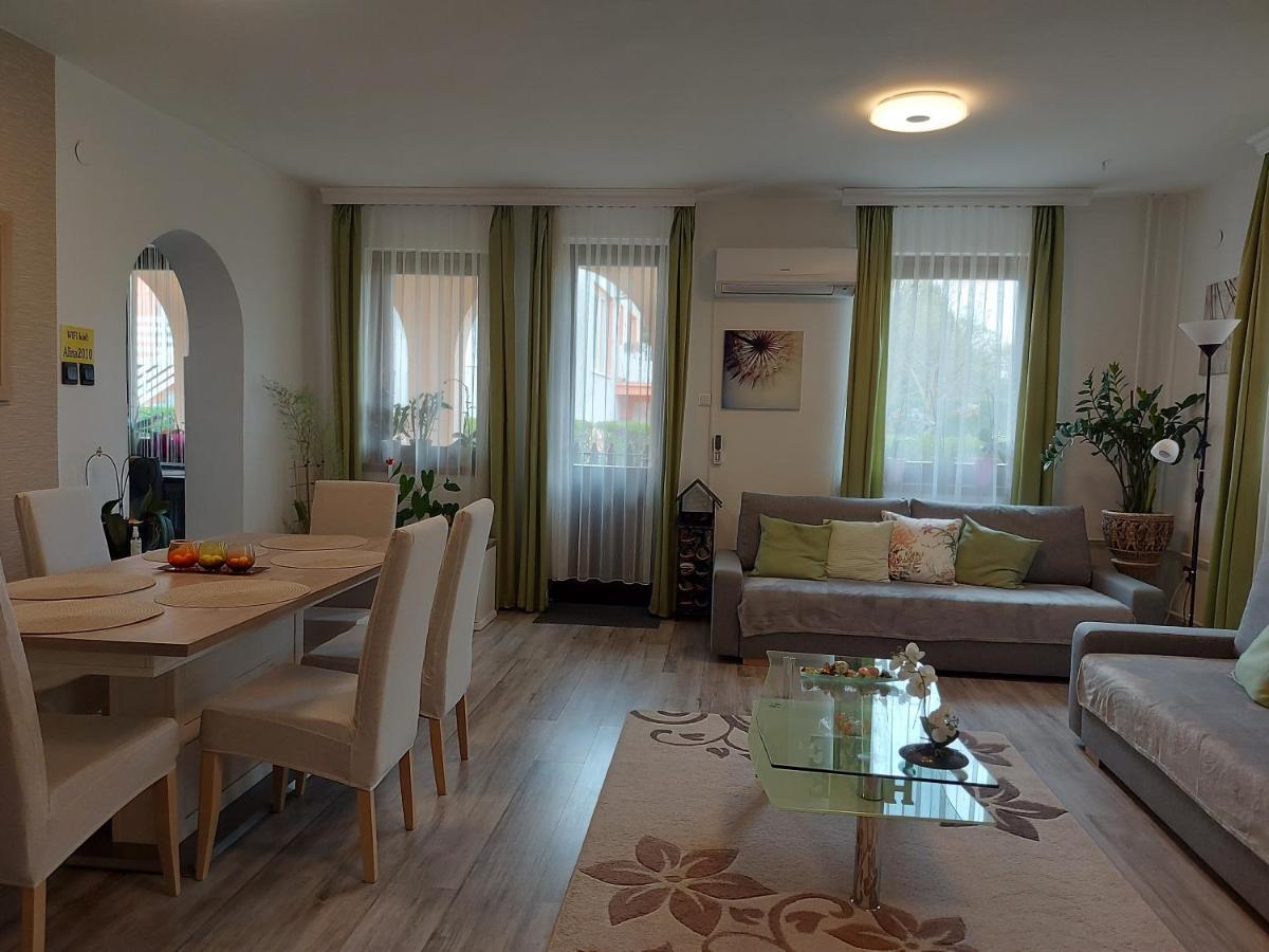 Nagcsalados Rozsa Apartman Balatonlelle Ngoại thất bức ảnh
